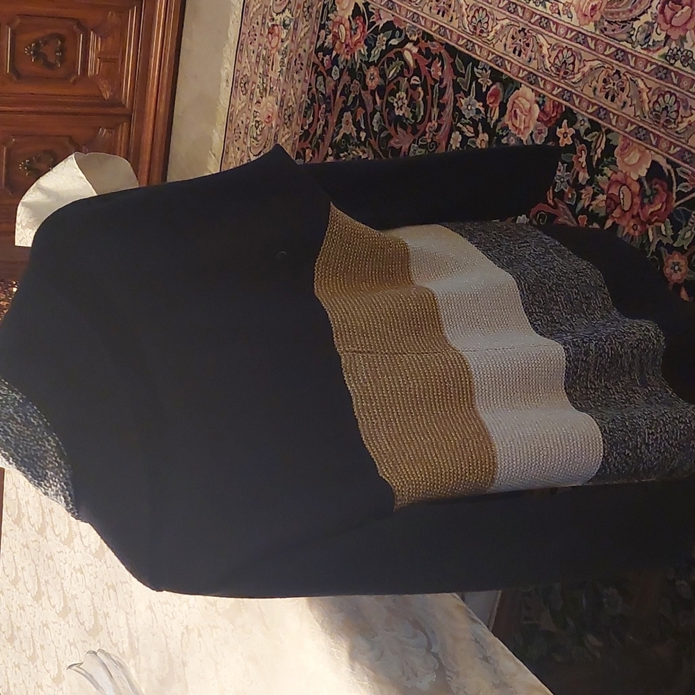 Sweater - Picture 2 of 3